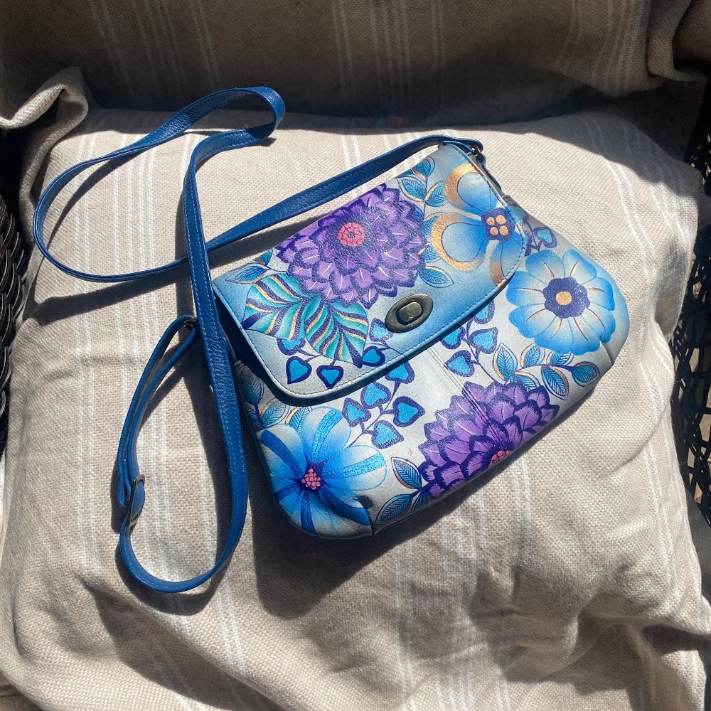 Anna brand blue leather purse